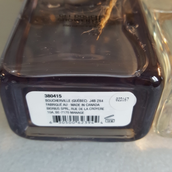 RETIRED Shower Gel 2-pk Dans un Jardin - Picture 7 of 8